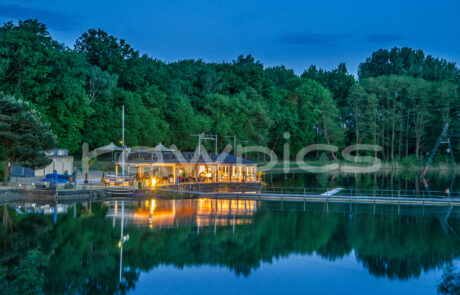 Blaue Stunde - Blauer See Ausstellung: Garbsen entdecken. Foto: rawPics